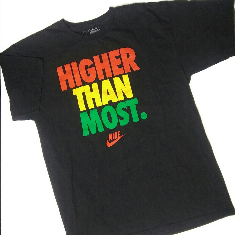 Nike Rare HIGHER THAN MOST RASTA TEE SIZE LARGE